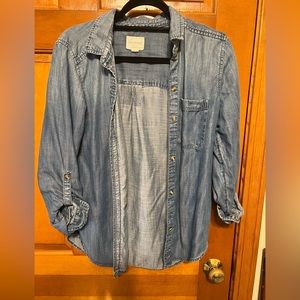 American Eagle shirt